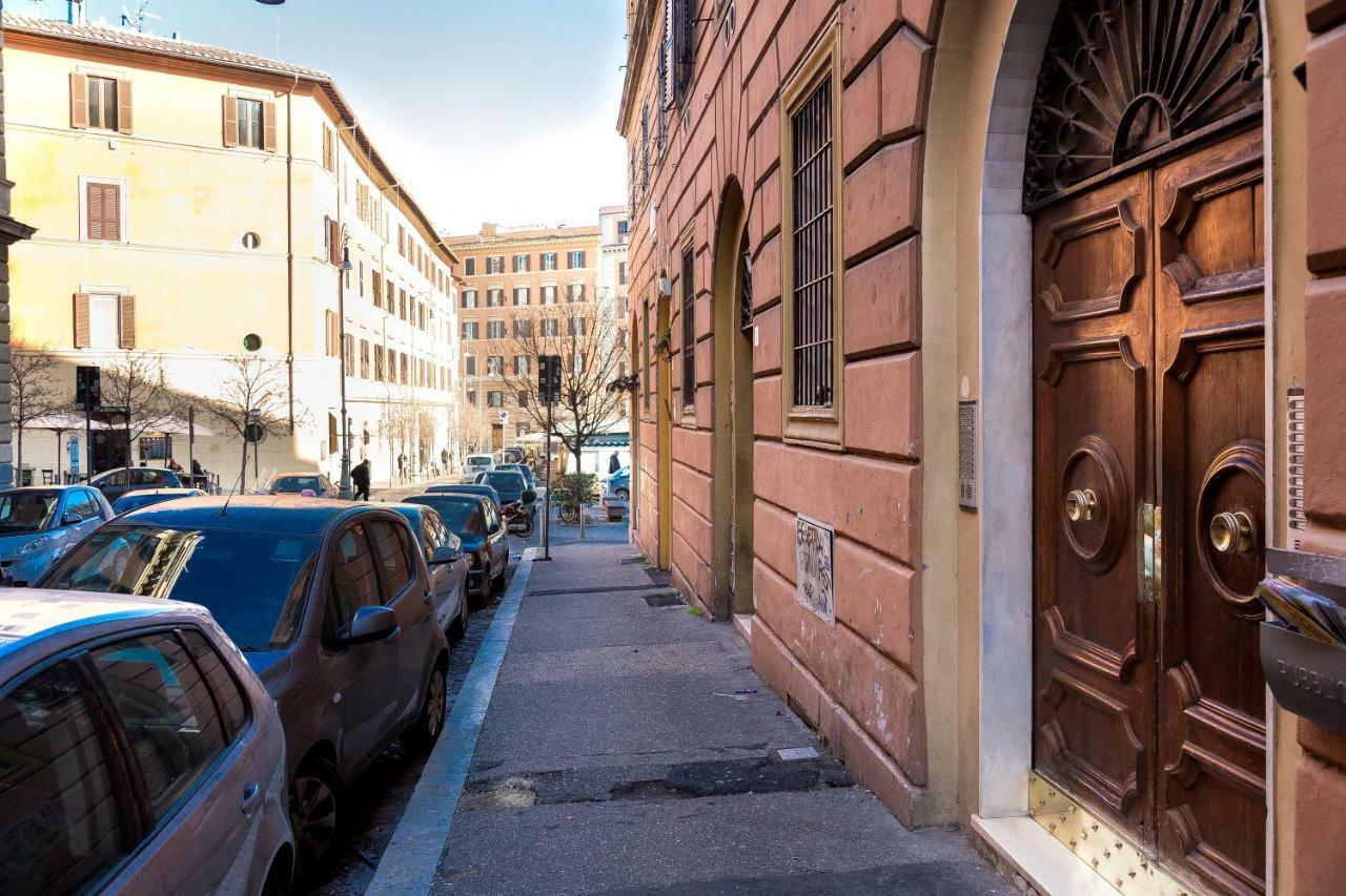 Boutique Domus Trastevere Bertani Roma Exterior foto